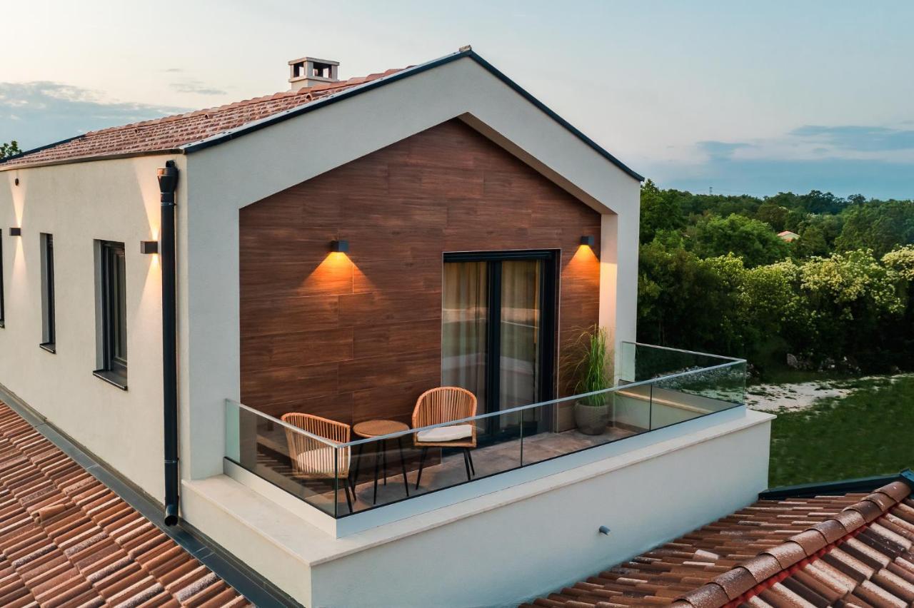 Villa Nobu Mali Vareski Exterior photo